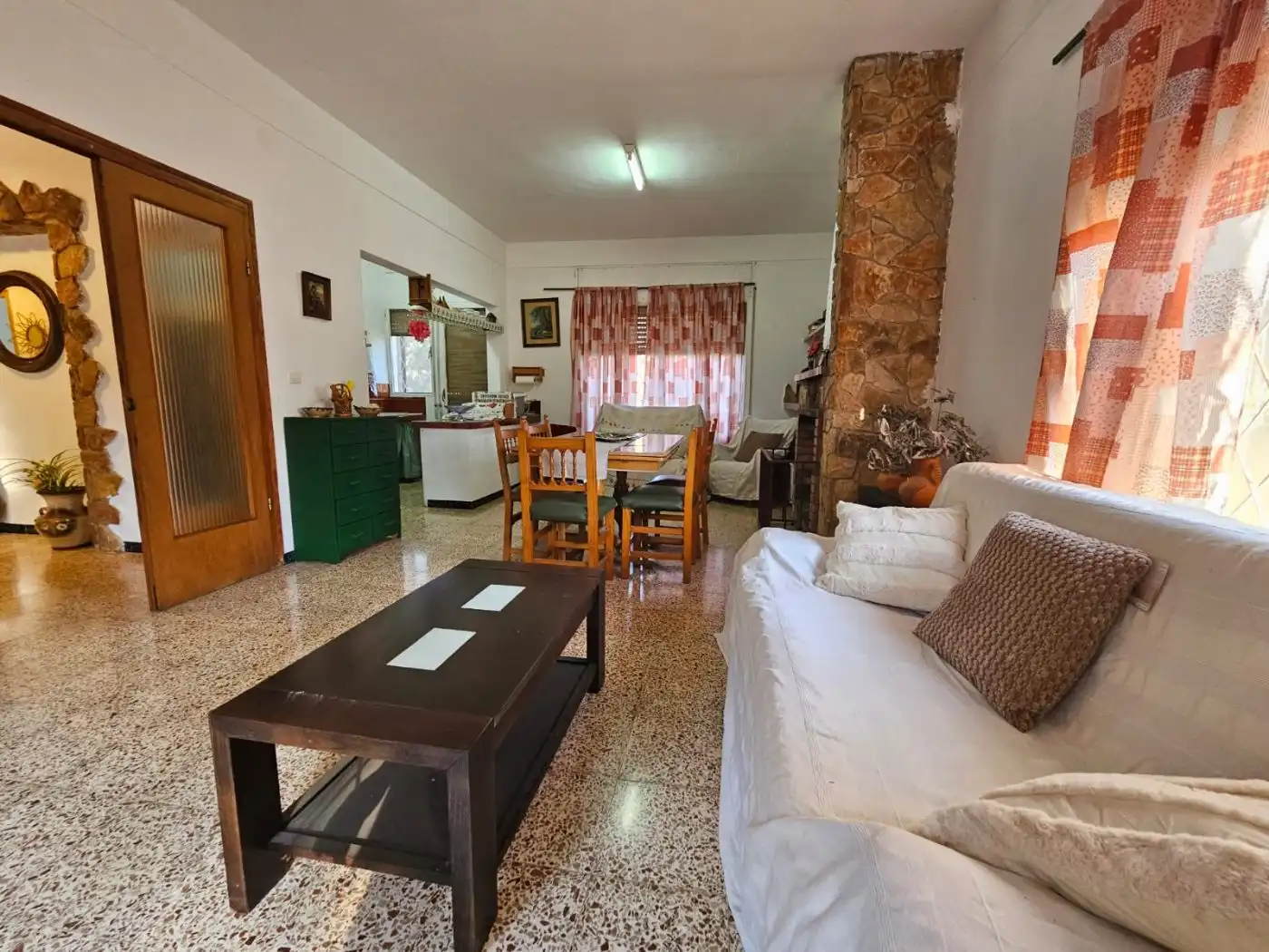 Wohnzimmer von Country house zum Verkauf in Rossell mit Privatgarten, Abstellraum und Möbliert