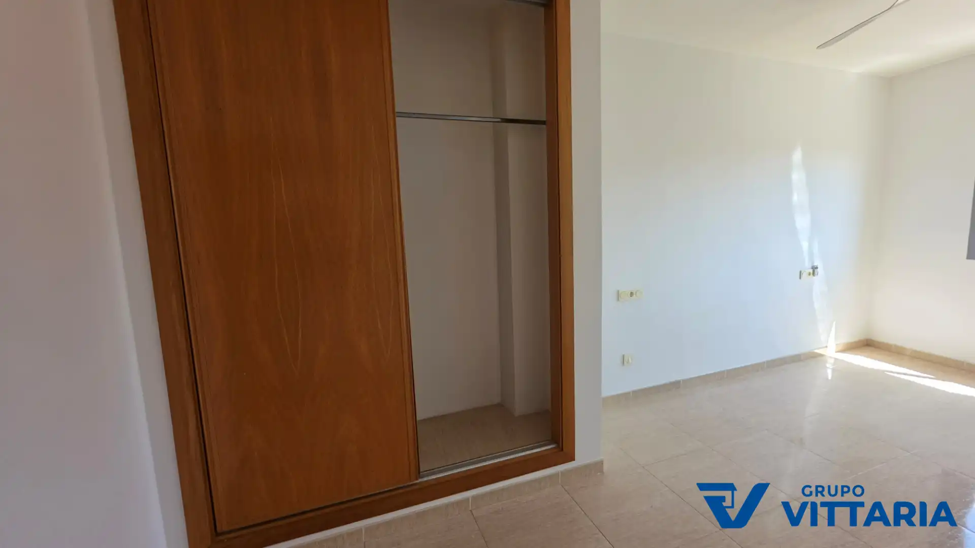 Habitación de Piso en venta en Almería con Aire acondicionado