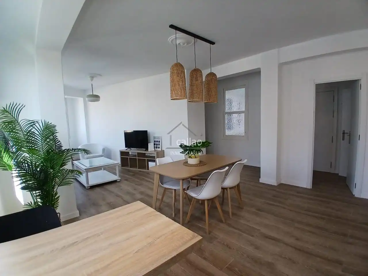 Wohnzimmer von Wohnung zur Miete in Ares, A Coruña