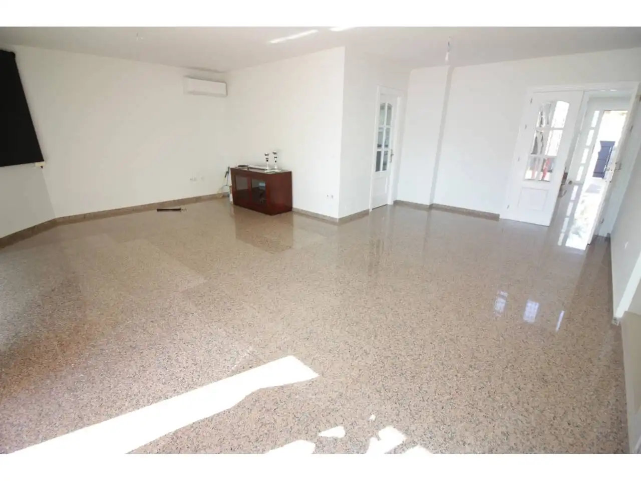 Casa o xalet en venda en Roquetas de Mar amb Aire condicionat, Jardí privat i Terrassa