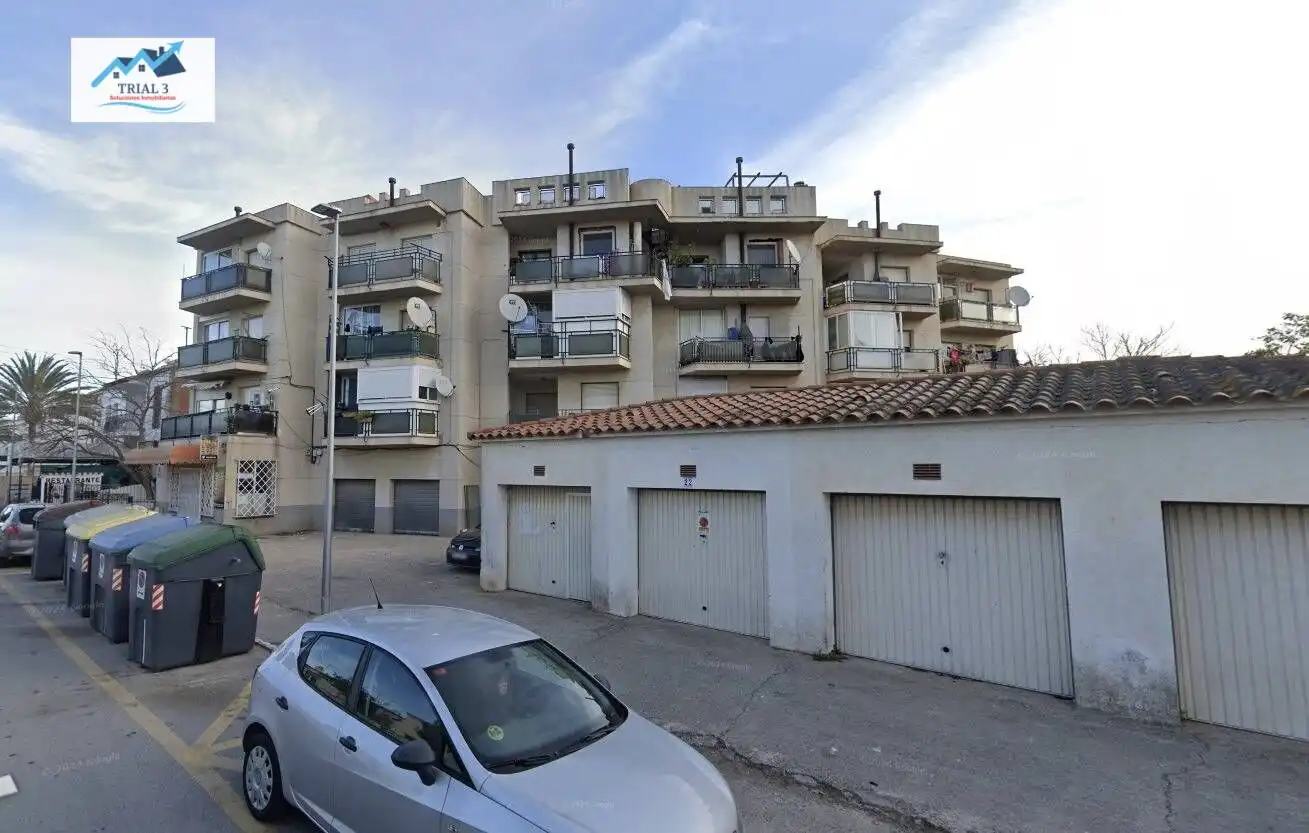 Flat with terrace for sale in Calle PUIGMAL, imagen 2