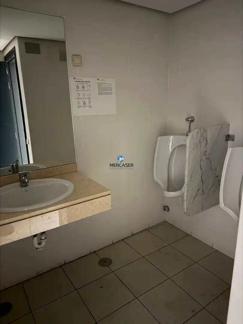 Bany de Local de lloguer en Madrid