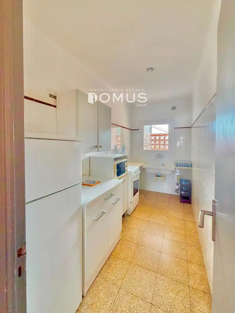 Kitchen of Flat for sale in L'Escala  with Air Conditioner, Heating and Terrace