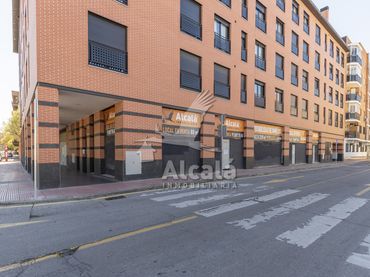 Gewerbefläche zum Verkauf in Estación - Parque O'Donnell