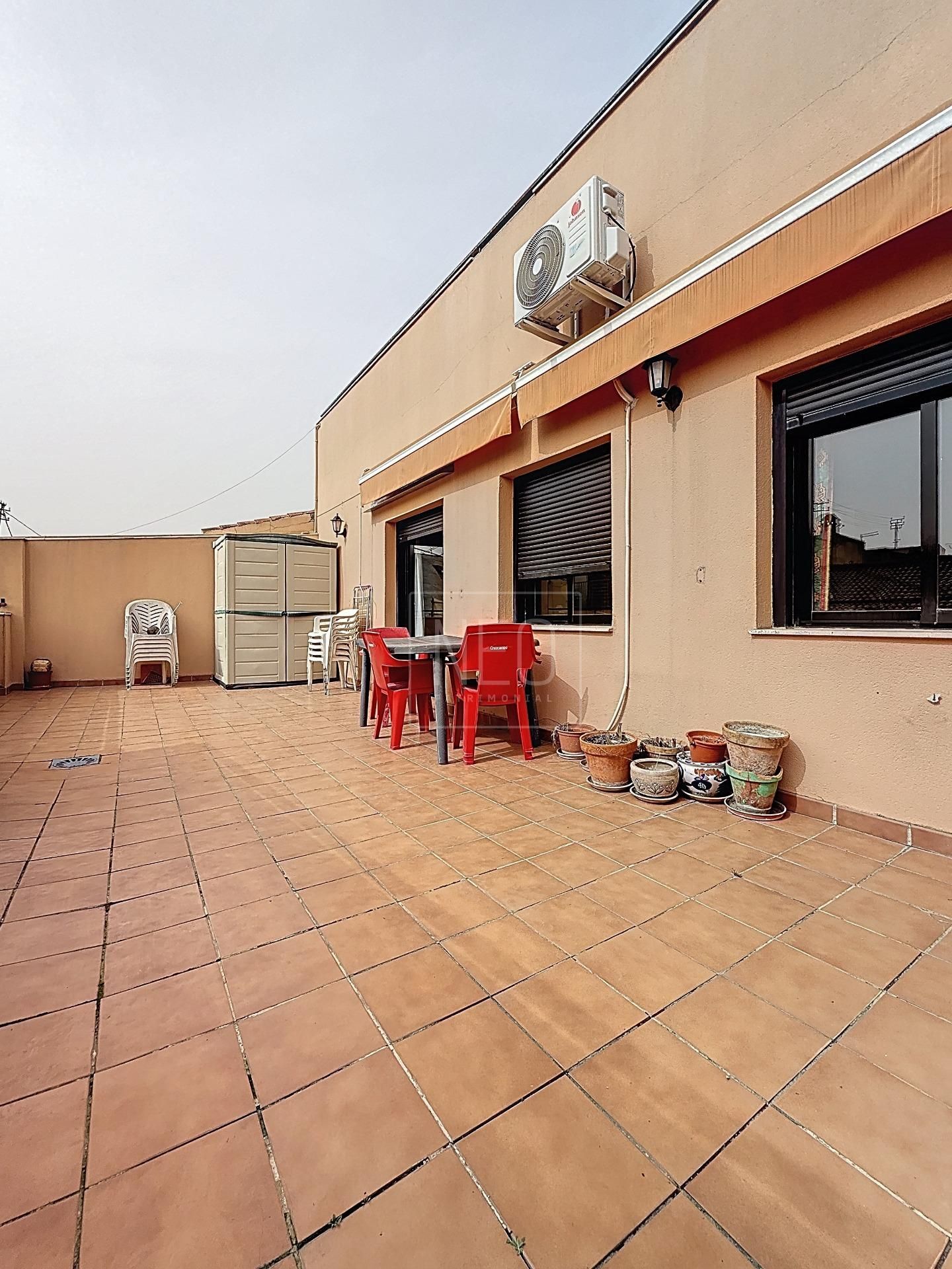 Attic for sale in Calle ALGIBE ALTO