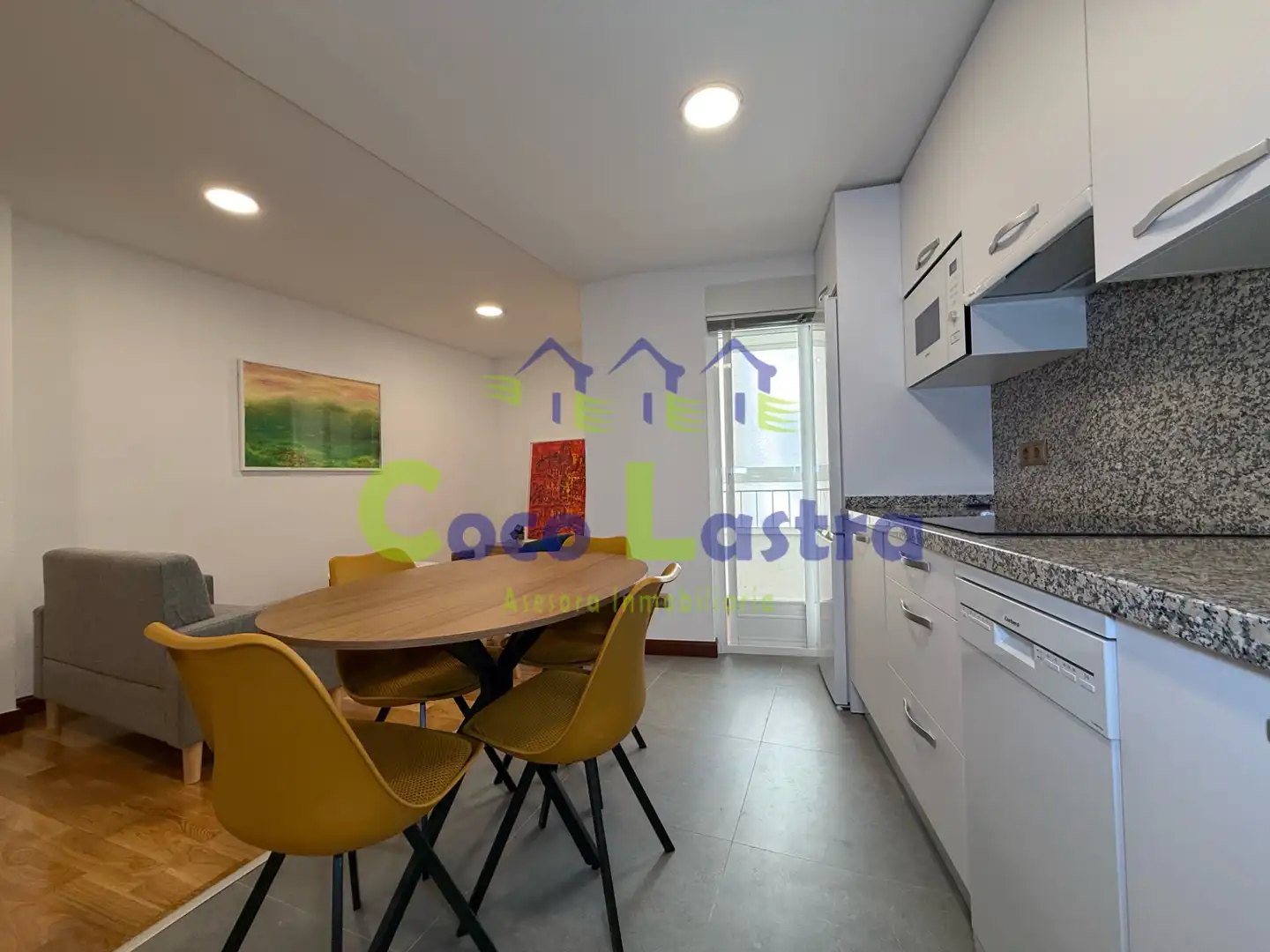 Kitchen of Flat for rent in Salamanca  with Air Conditioner, Heating and Parquet flooring
