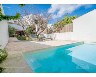 Vista exterior de Casa o xalet en venda en Sant Lluís amb Aire condicionat, Jardí privat i Terrassa