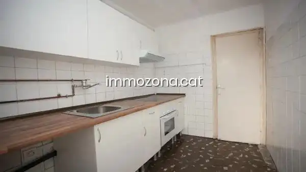Apartament amb ascensor en venda a Calle FINESTRELLES-STA EUGENIA, imagen 5
