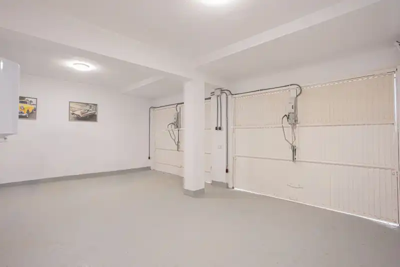 Detached homes for rent in Marbella  with Air Conditioner, Terrace and Storage room