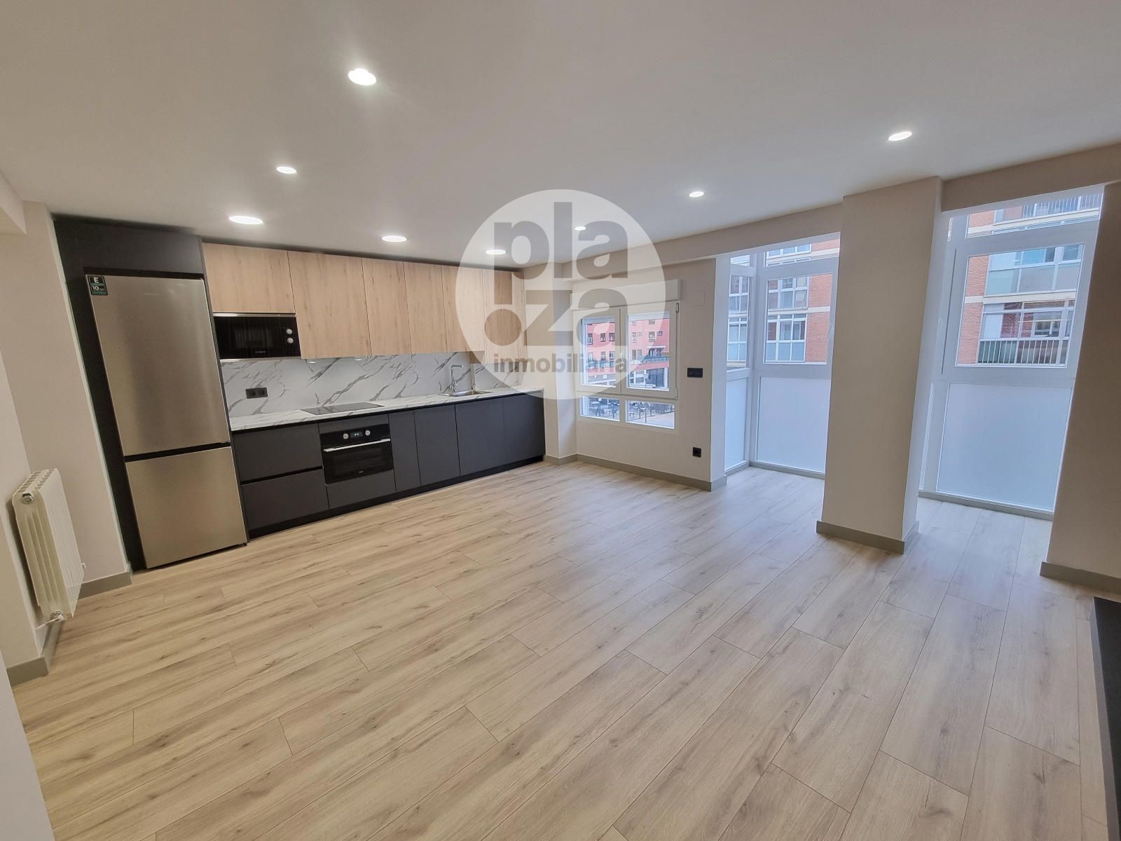 Cuina de Pis en venda en Burgos Capital amb Calefacció i Terrassa