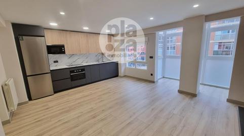 Foto 3 de Piso en venta en Foramontanos, Gamonal - San Bruno - G9, Burgos Capital