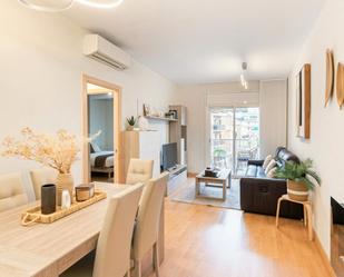 Living room of Flat to rent in  Barcelona Capital  with Air Conditioner, Heating and Furnished