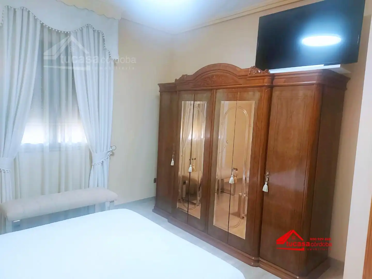 Bedroom of Duplexes for sale in El Carpio  with Air Conditioner and Furnished