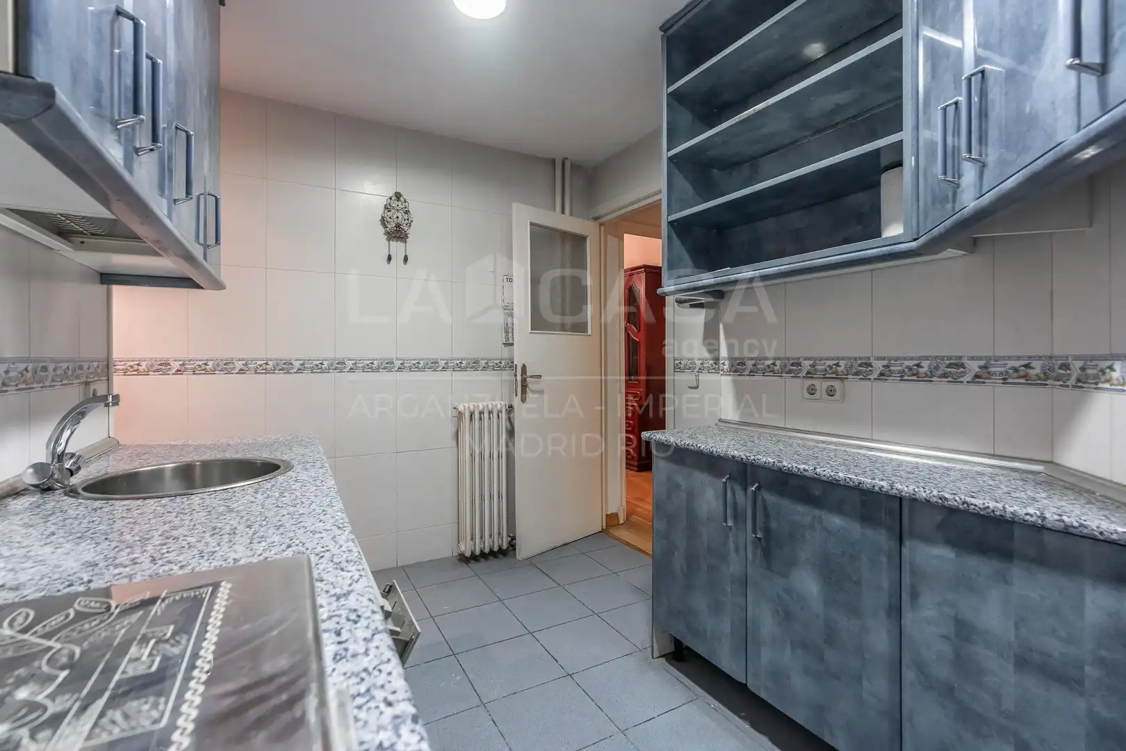 Cocina de Piso en venta en Madrid con Calefacción y Trastero