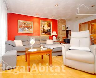 Living room of Flat for sale in Moncada  with Air Conditioner, Heating and Balcony