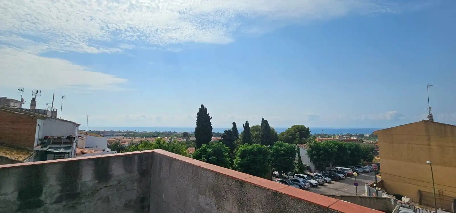 Vista exterior de Dúplex en venda en Creixell amb Aire condicionat, Terrassa i Balcó