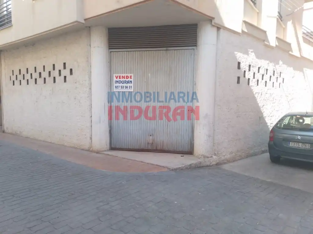 Local commercial à vendre à Calle Goya