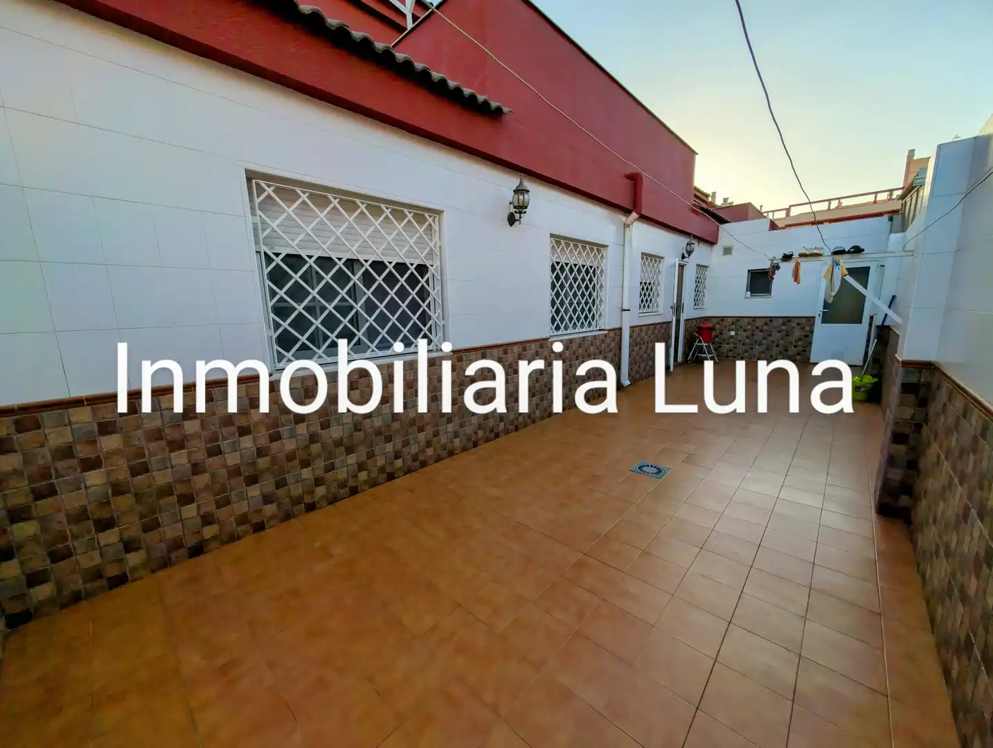 Vista exterior de Casa adosada en venta en Cartagena con Aire acondicionado, Jardín privado y Terraza