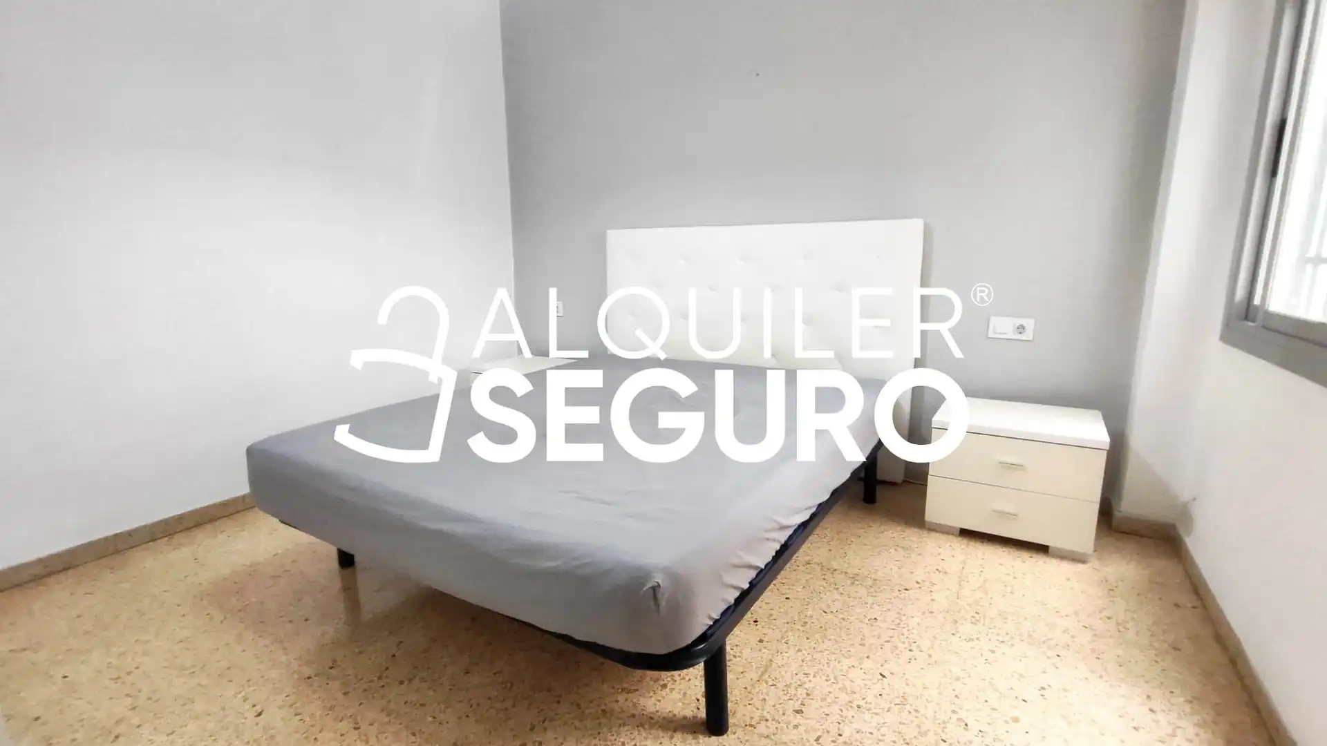 Schlafzimmer von Wohnung zur Miete in Mislata mit Terrasse und Möbliert
