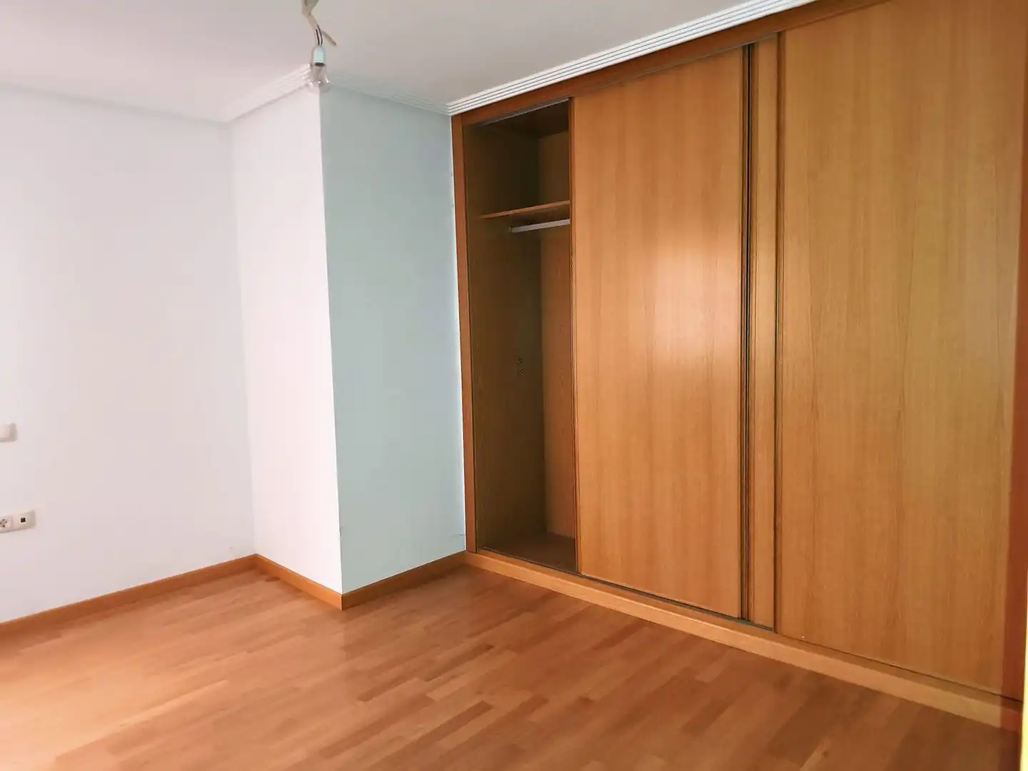 Dormitori de Apartament en venda en Puertollano