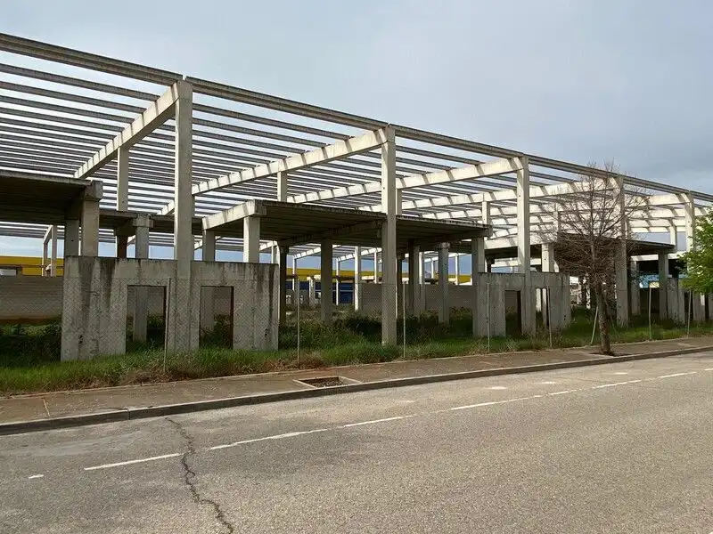 Vista exterior de Nave industrial en venta en Quer