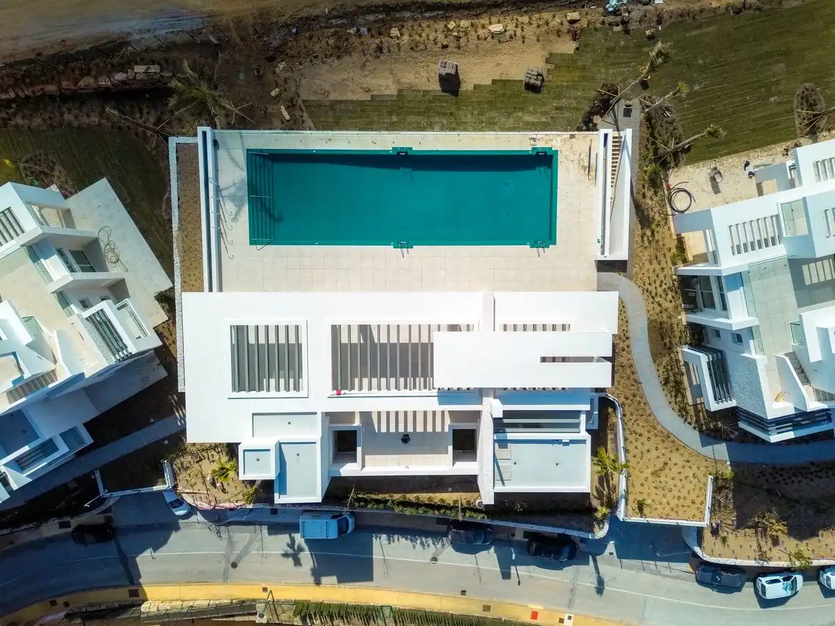 Piscina de Dúplex en venta en Ojén con Terraza, Trastero y Piscina