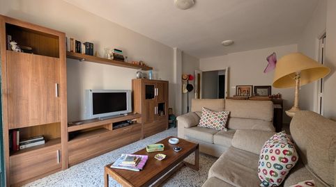 Amplio y Acogedor Apartamento en Primera Planta con Acceso para Minusválidos