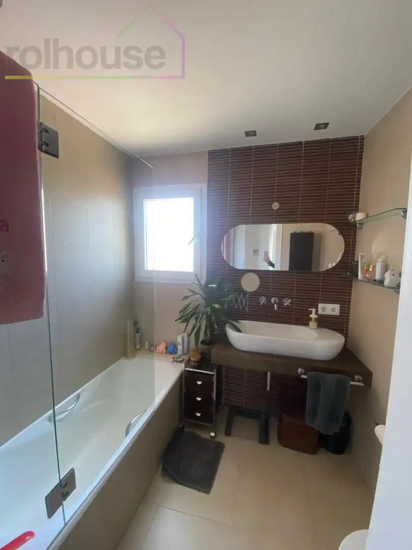 Baño de Ático de alquiler en  Palma de Mallorca con Aire acondicionado, Calefacción y Parquet