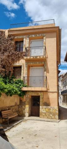 Finca rústica en Venta en Burbáguena