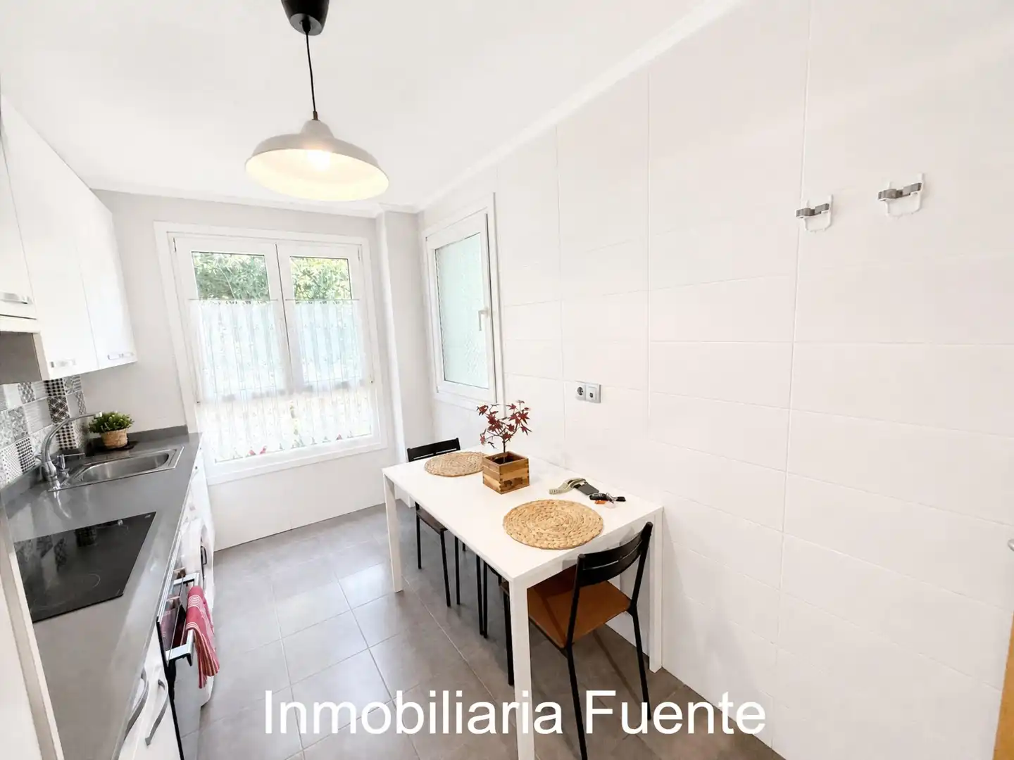 Cuina de Pis en venda en Güeñes amb Calefacció, Moblat i Balcó