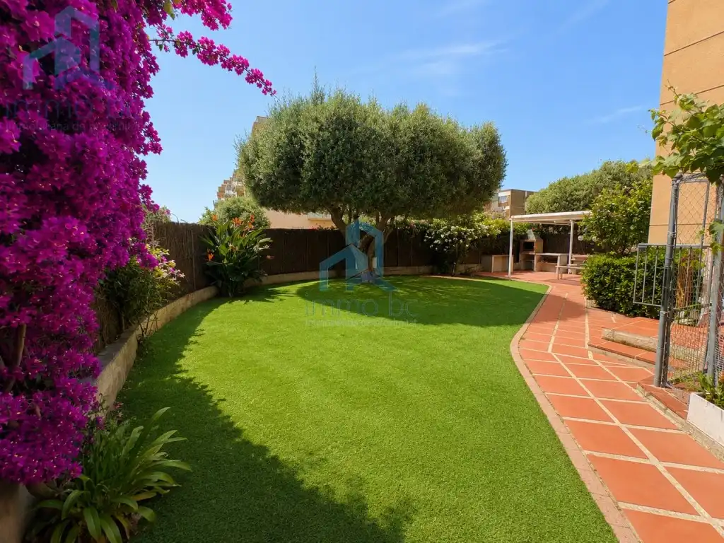 Garden of Ground floor for sale in Cambrils