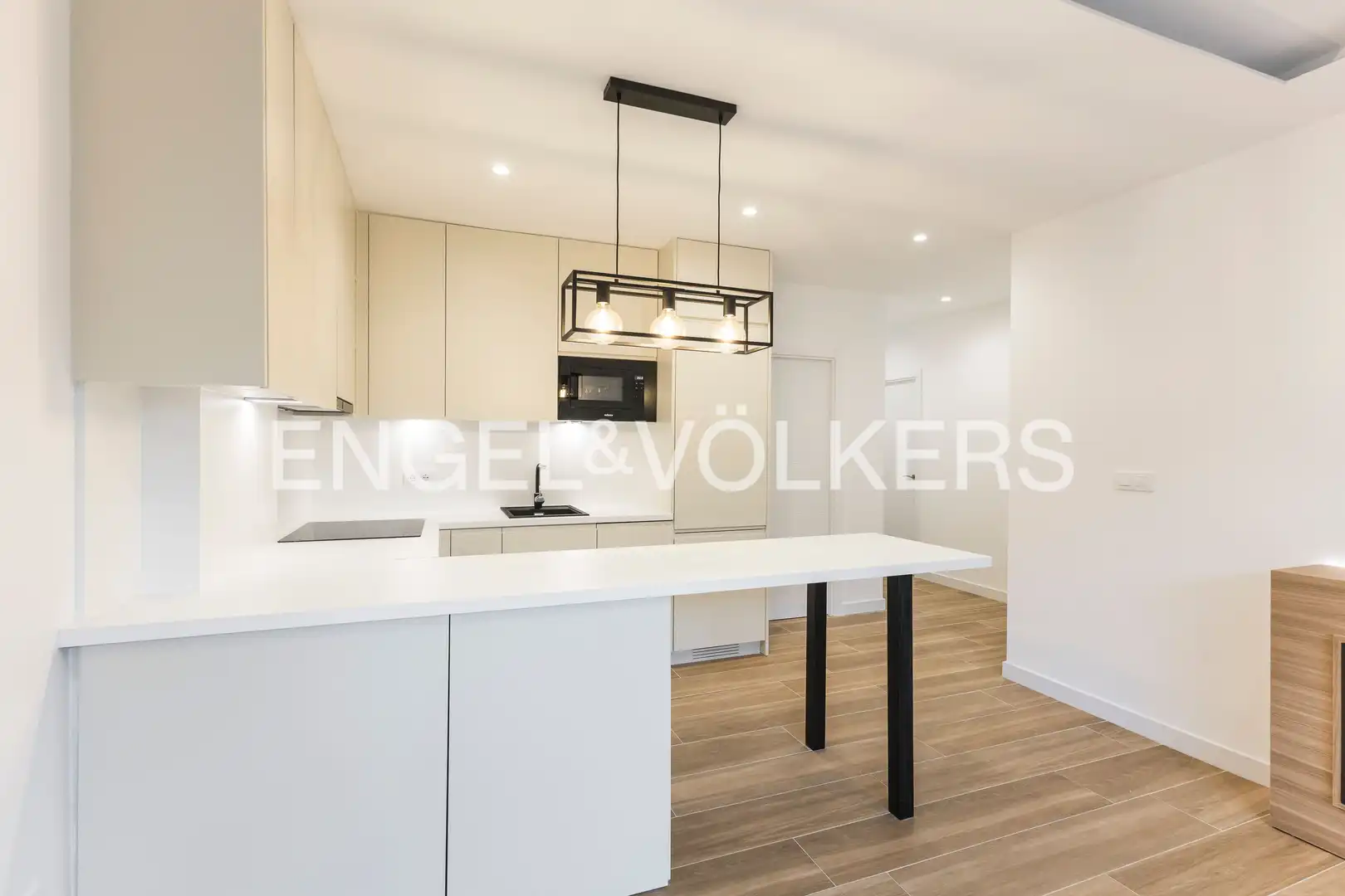 Cuina de Apartament en venda en Madrid amb Aire condicionat i Calefacció