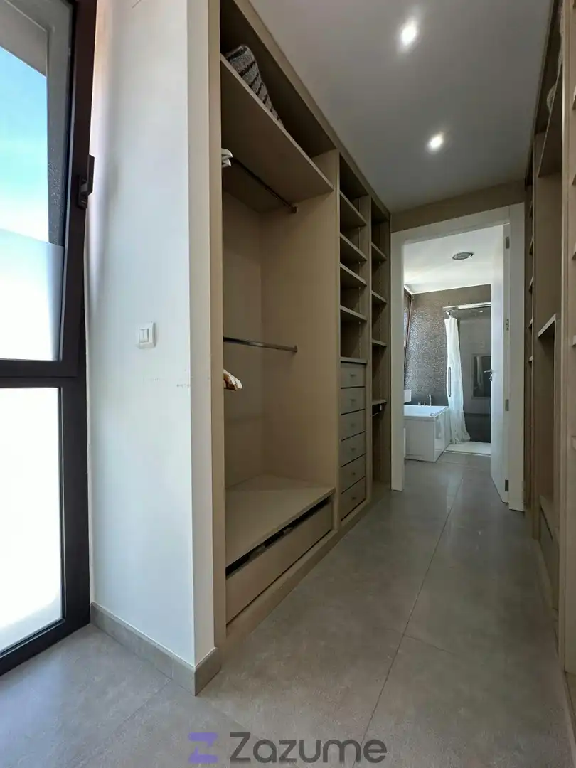 Reihenhaus mit Terrasse zur Miete in Carrer Camí de la Rosana, imagen 3