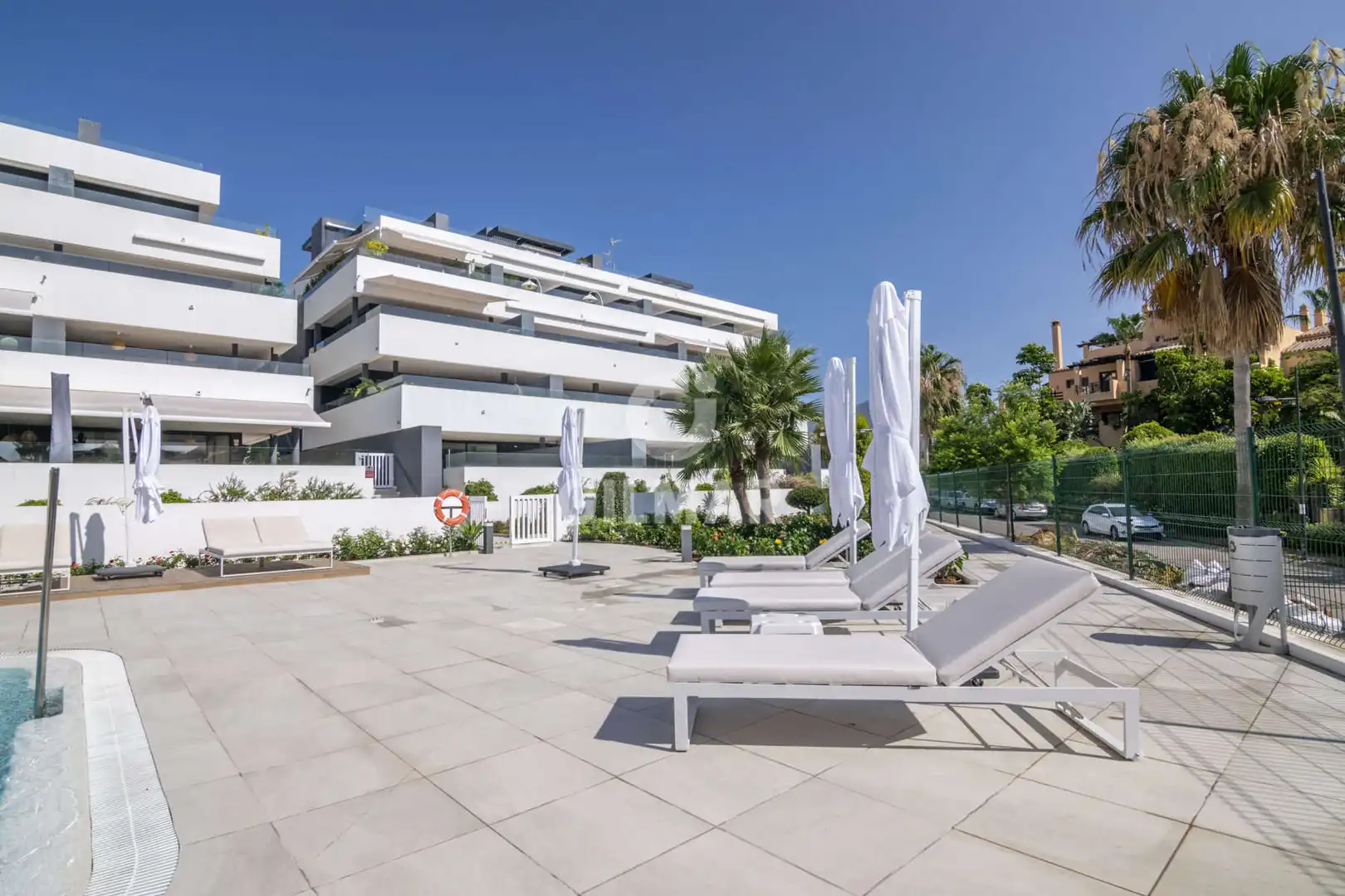 Terrassa de Apartament en venda en Estepona amb Calefacció, Traster i Piscina
