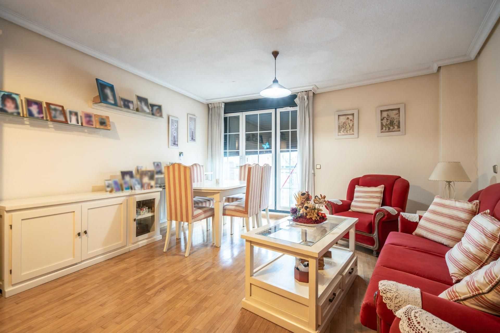 Living room of Flat for sale in Collado Villalba  with Heating, Private garden and Terrace