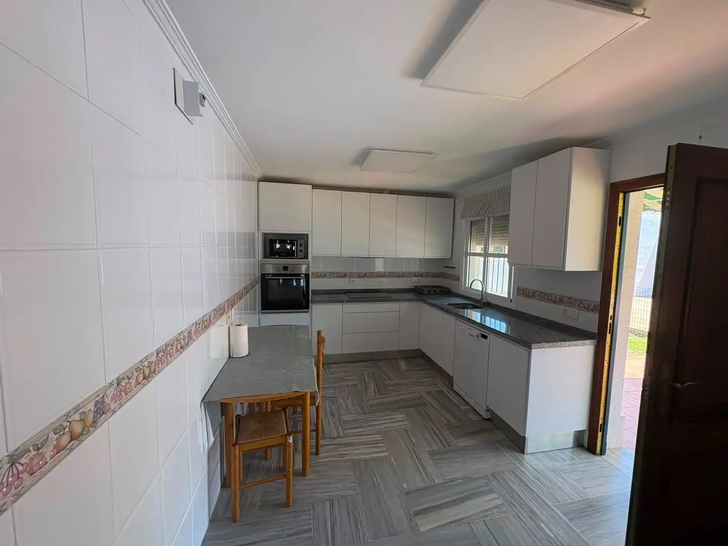 Chalet con terraza en venta en Sancti Petri, imagen 4