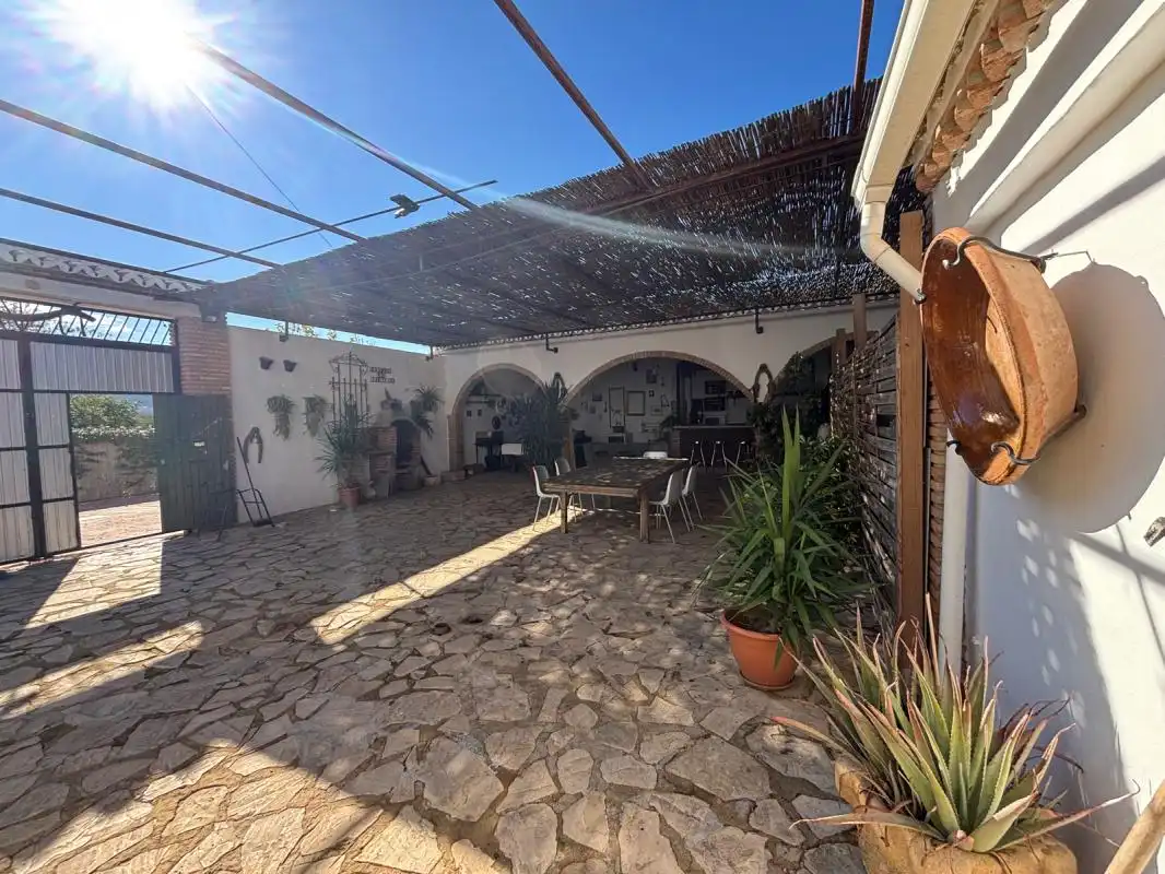 Terraza de Finca rústica en venta en Antequera con Aire acondicionado, Calefacción y Jardín privado