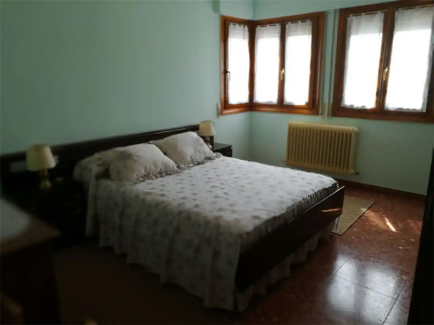 Dormitori de Casa o xalet en venda en Olmedo amb Jardí privat i Moblat