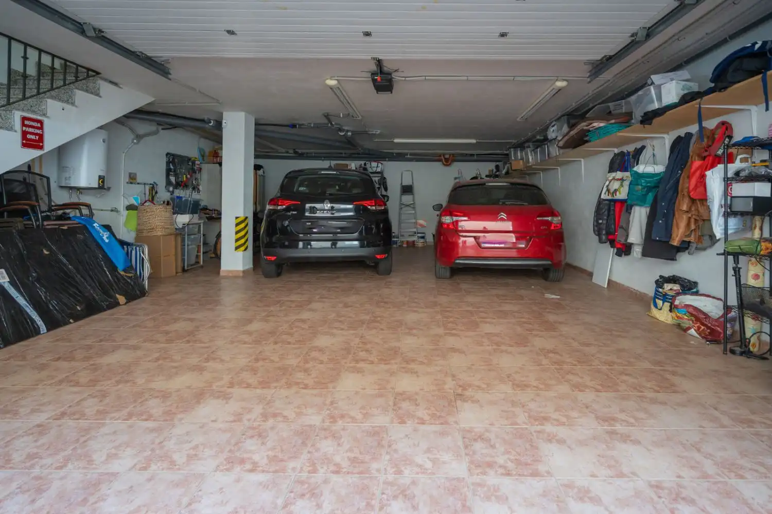 Parking of Houses for sale in Alcanar  with Air Conditioner, Heating and Terrace
