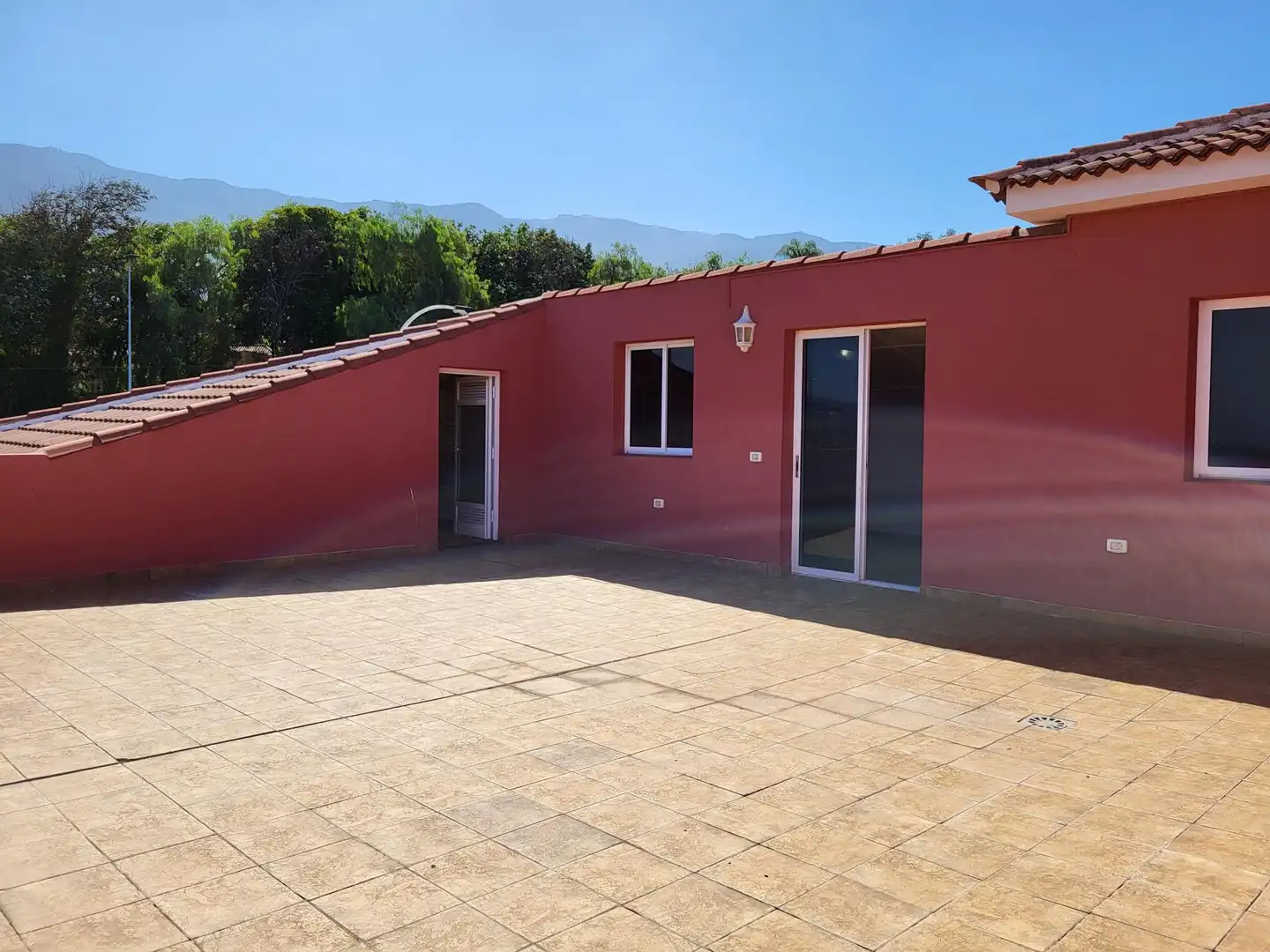 Apartment with pool for sale in Zona Botánico