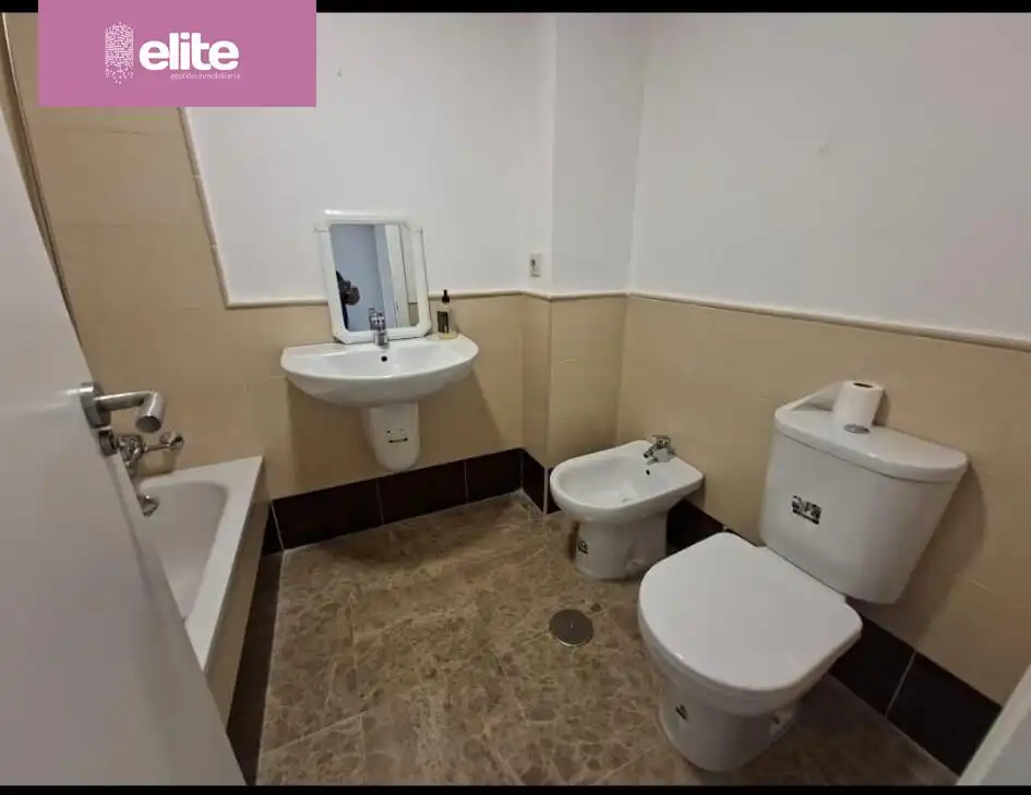Baño de Piso en venta en Jerez de la Frontera con Aire acondicionado, Terraza y Trastero