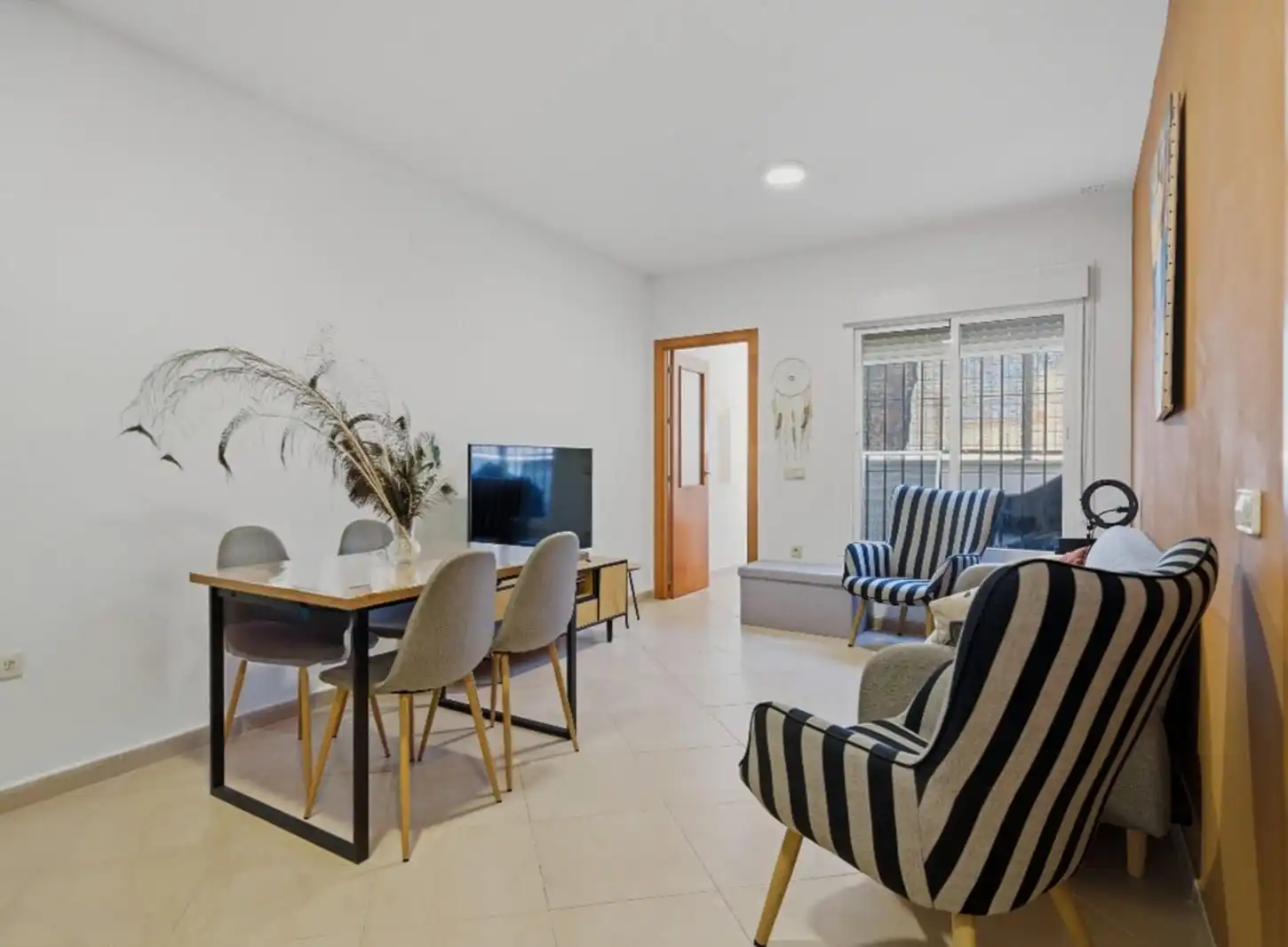 Sala de estar de Apartamento en venta en Chiclana de la Frontera