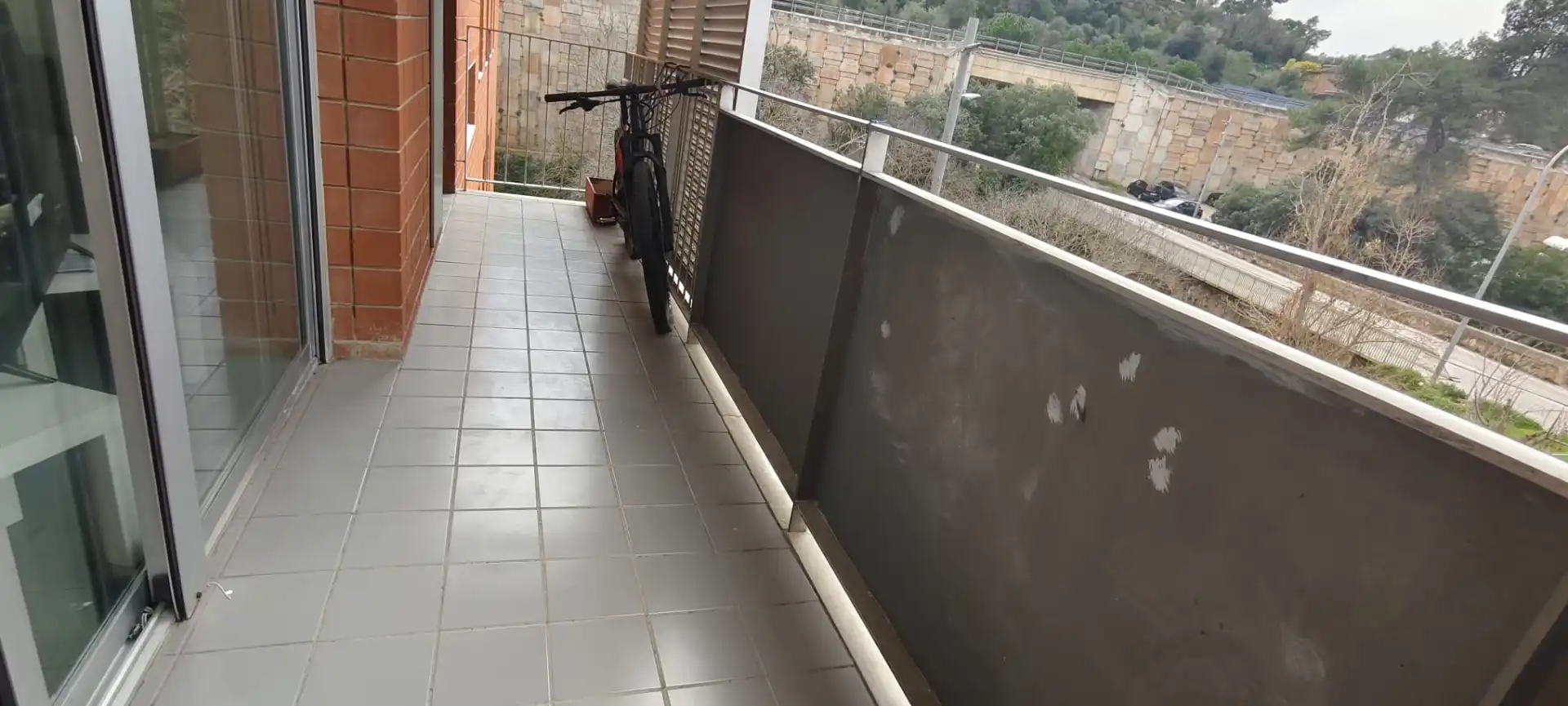 Terraza de Piso en venta en Cervelló con Aire acondicionado, Calefacción y Amueblado