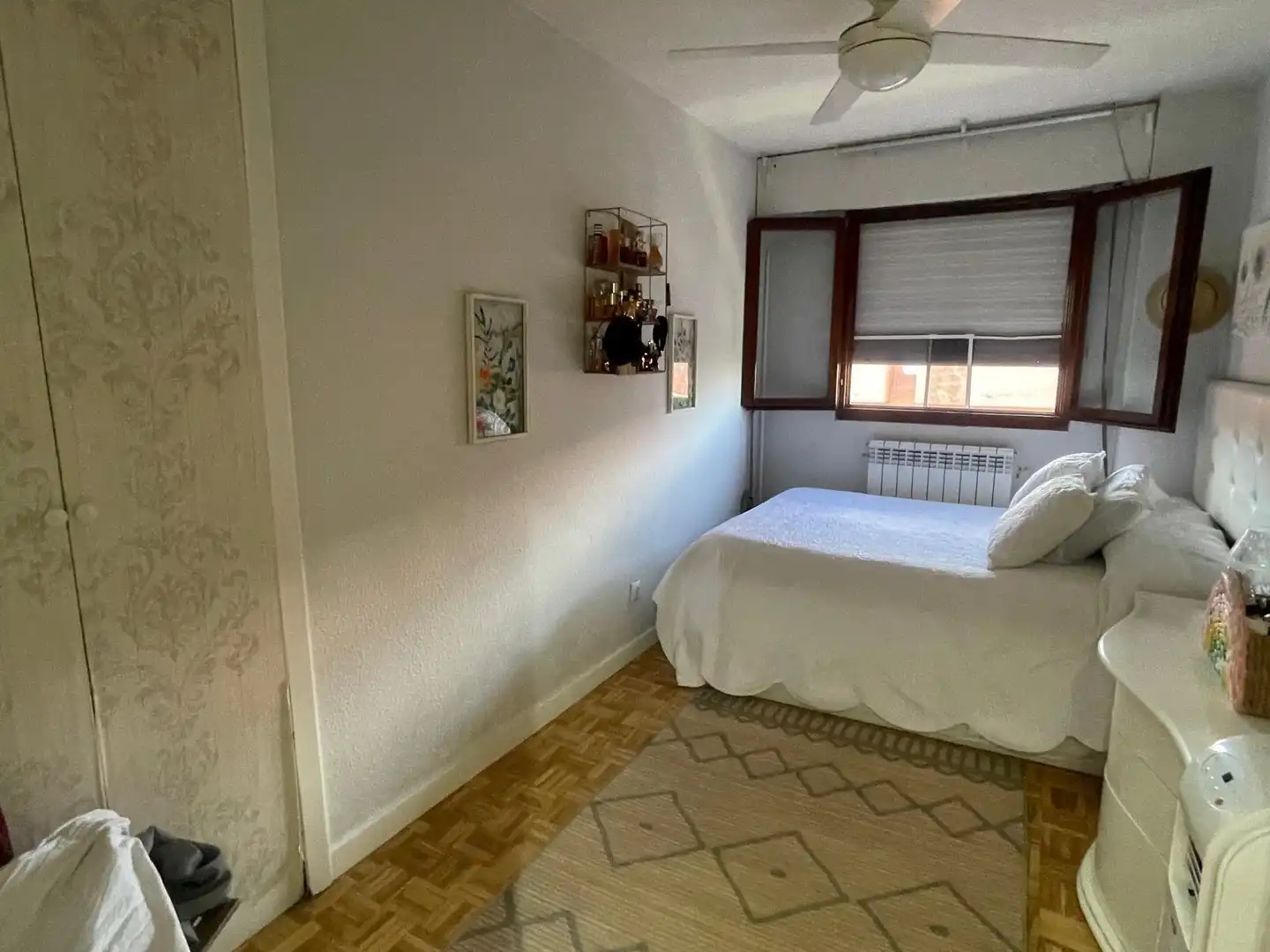 Bedroom of Flat for sale in Leganés  with Air Conditioner, Heating and Storage room