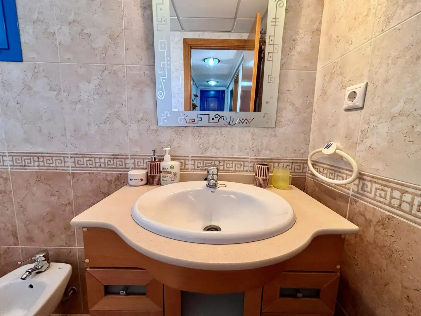 Bathroom of Flat for rent in Guardamar del Segura  with Air Conditioner, Heating and Furnished