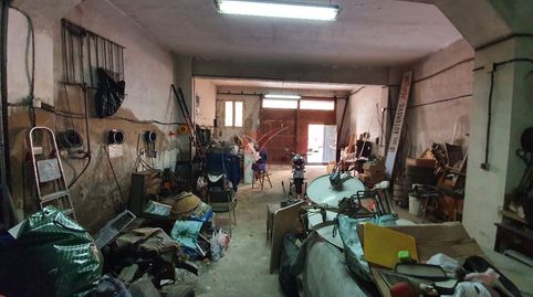 LOCAL COMERCIAL BIEN SITUADO CON LICENCIA DE TALLER DE VEHÍCULOS, Bild 2