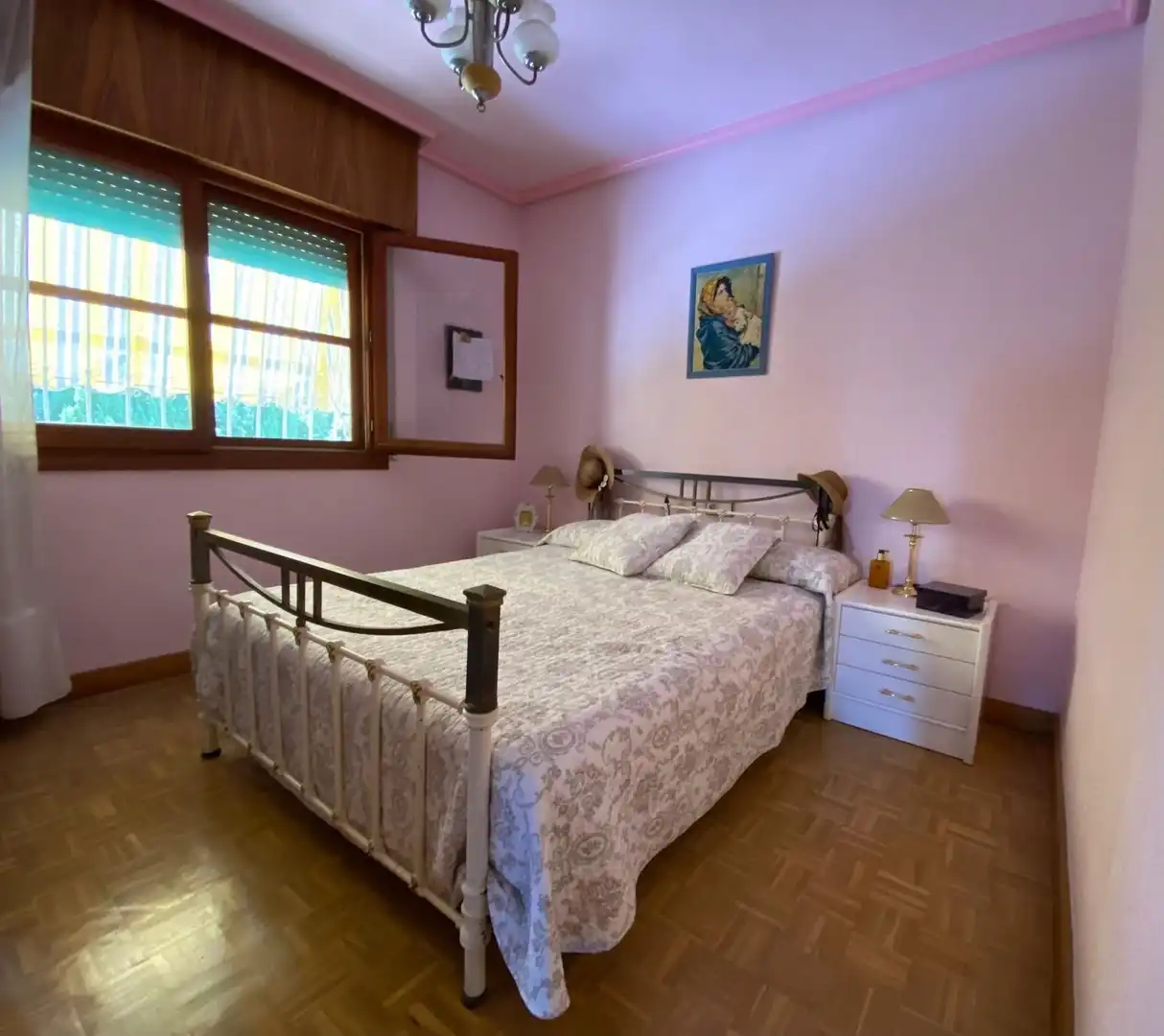 Habitación de Casa o chalet en venta en La Nucia con Aire acondicionado, Calefacción y Jardín privado