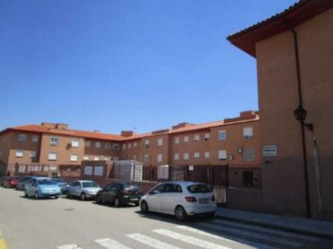 Flat for sale in Yuncler