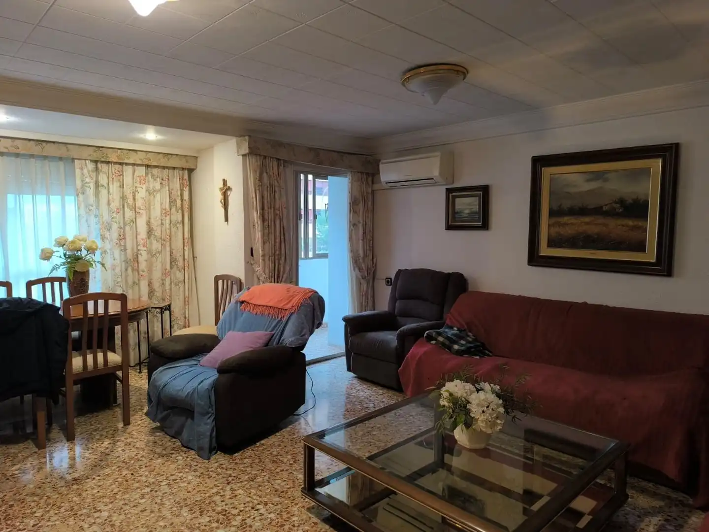 Sala d'estar de Pis en venda en Valencia amb Aire condicionat i Balcó