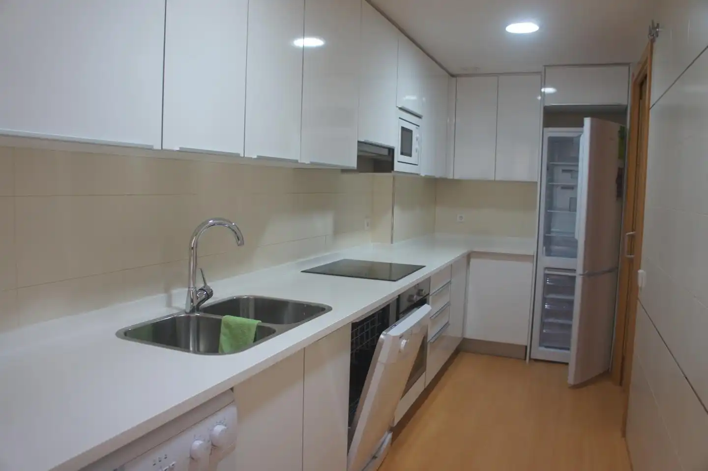 Kitchen of Flat for rent in Teruel  with Heating, Parquet flooring and Storage room
